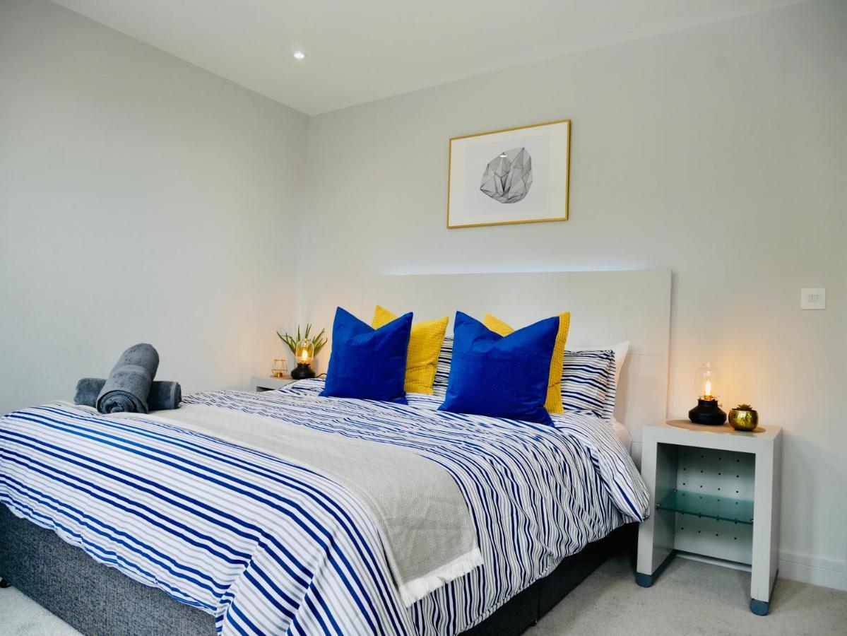 Beautiful Alumpointe Apartment - 400M To The Beach Μπόρνμουθ Εξωτερικό φωτογραφία